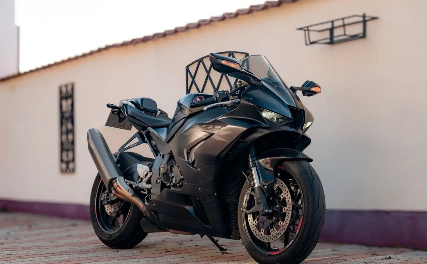 Honda Fireblade CBR 1000 rr fireblade garantie constructeur entretien complet echappement akrapovic Negro - 2