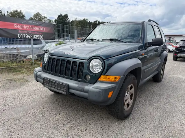 Jeep Cherokee 2.4 Sport
