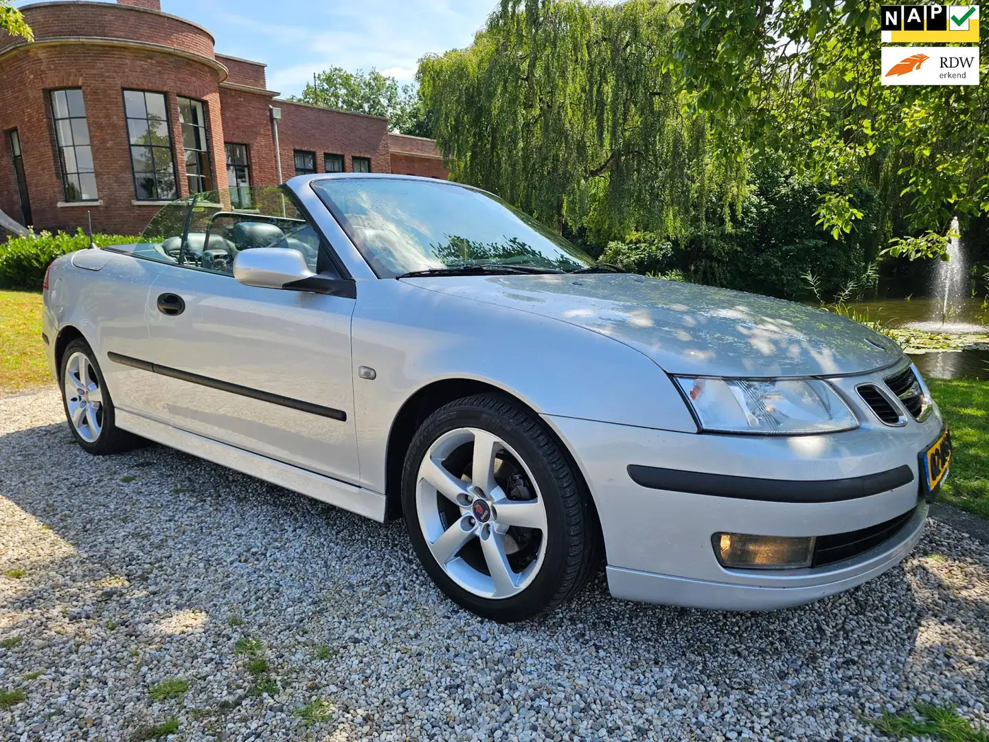 Saab 9-3 Cabrio 1.8T Vector HiRSCH leder/cruise *apk:06-202 Grijs - 1