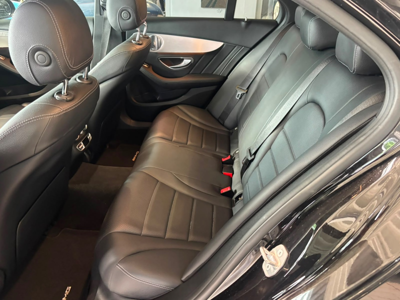 Mercedes-Benz C 300 d *C43 OPTIC/PANORAMA/BURMESTER* — photo 11
