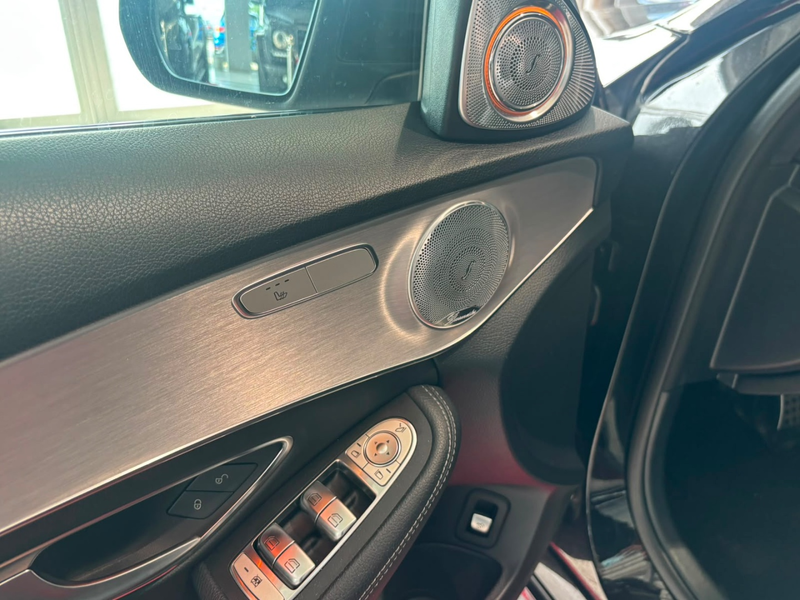 Mercedes-Benz C 300 d *C43 OPTIC/PANORAMA/BURMESTER* — photo 13