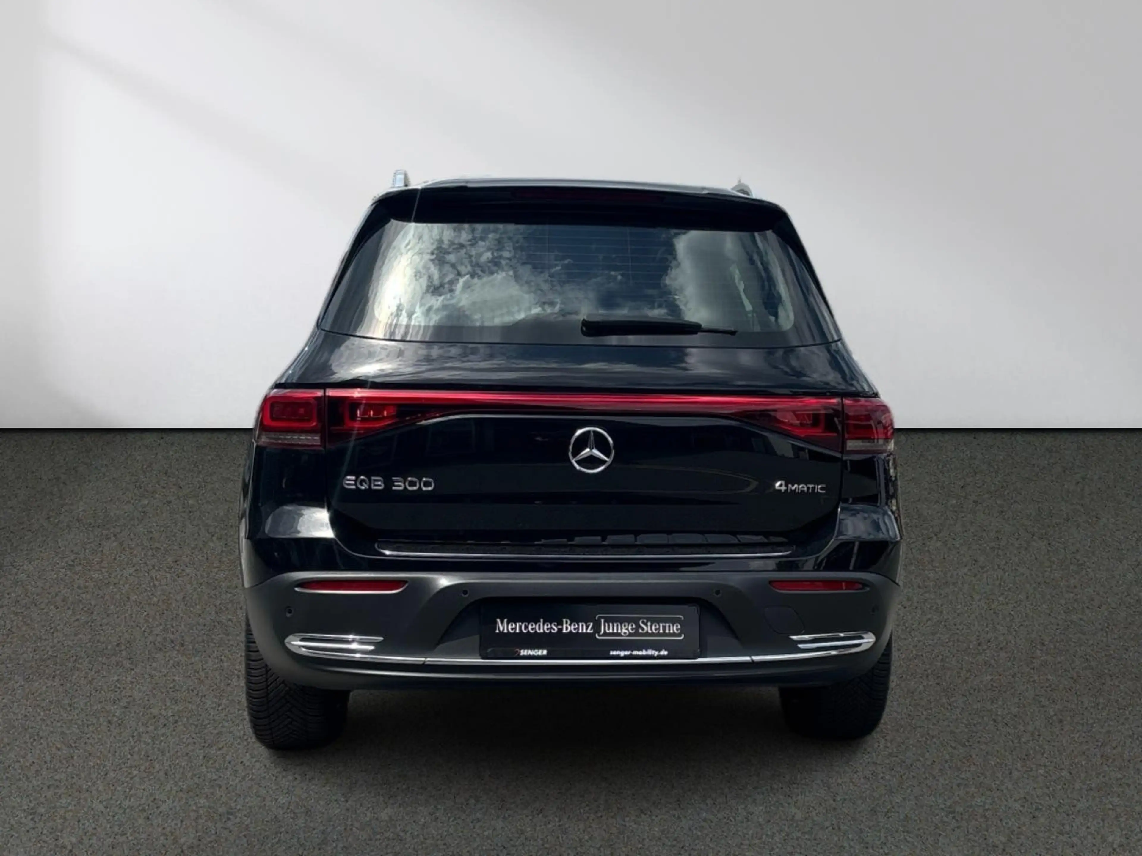 Mercedes-Benz EQB 300 4M Electric Art Rückfahrkamera Ambiente — photo 5
