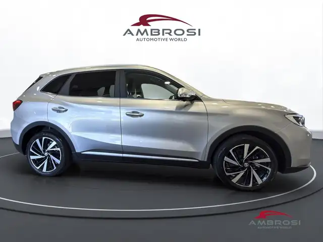 MG ZS view 5