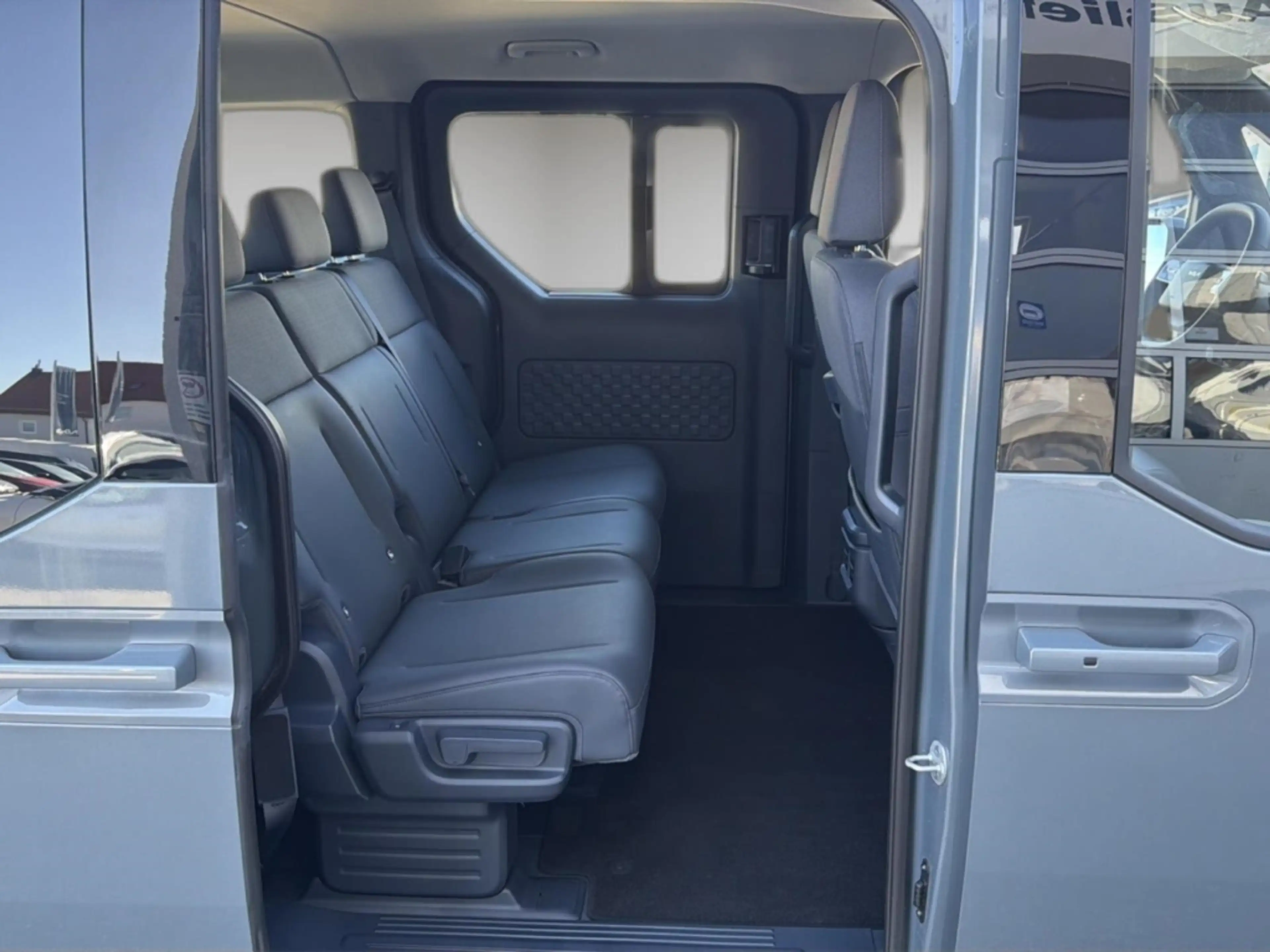Kia PV5 Passenger Elite 71,2 kWh *WP+LM+Navi+ACC+Tot.Wink+V2X* — photo 13