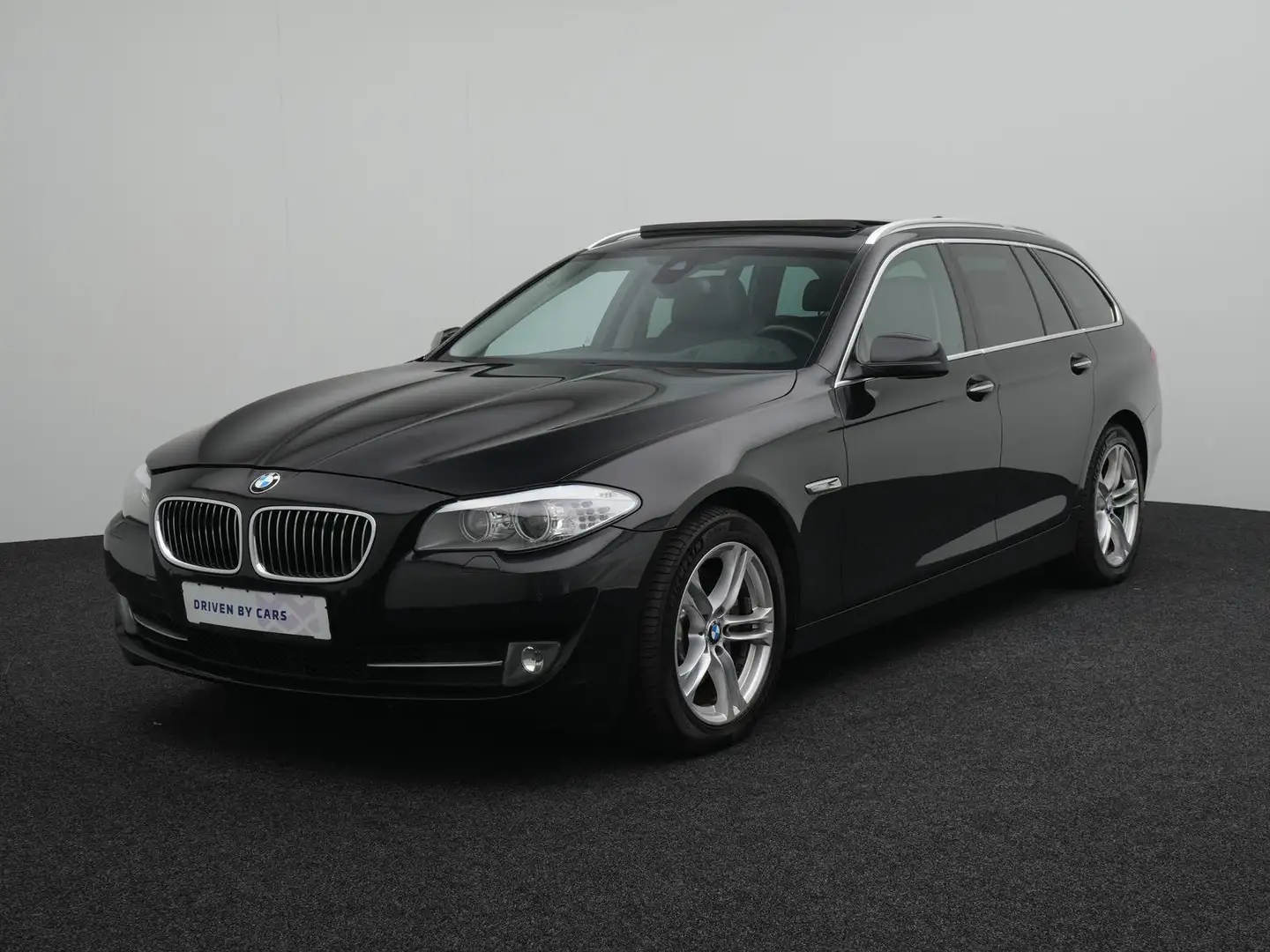 BMW 530 d xDrive,HUD,SOFT,LUFT,MEMORY,PANO,AHK,BIXENO Noir - 2
