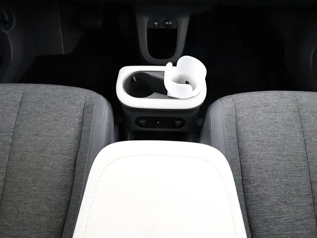 Hyundai Ioniq 5 view 13