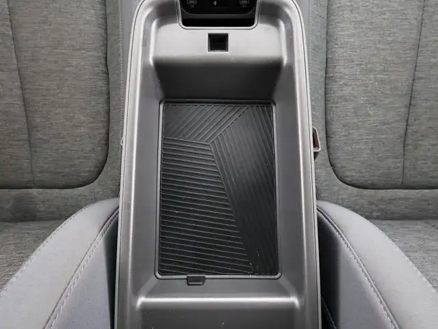 Hyundai Ioniq 5 view 14