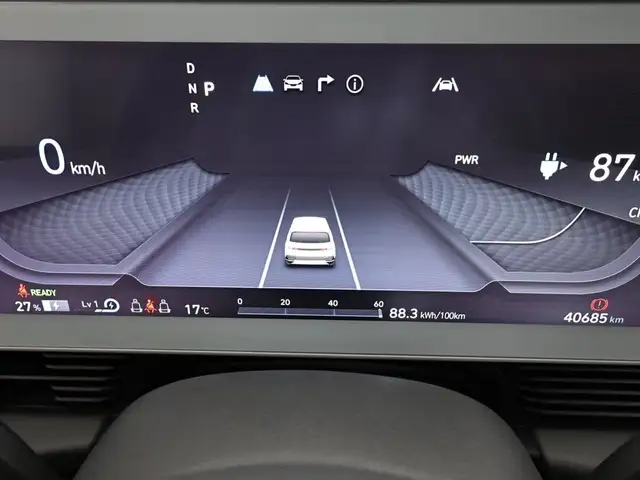 Hyundai Ioniq 5 view 7