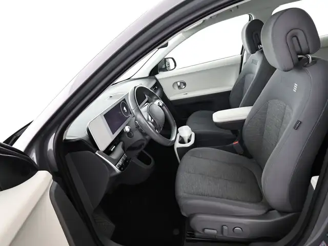 Hyundai Ioniq 5 view 8
