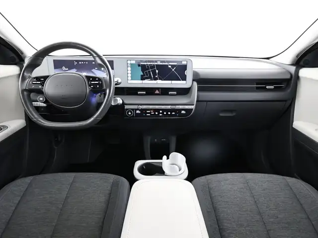 Hyundai Ioniq 5 view 9