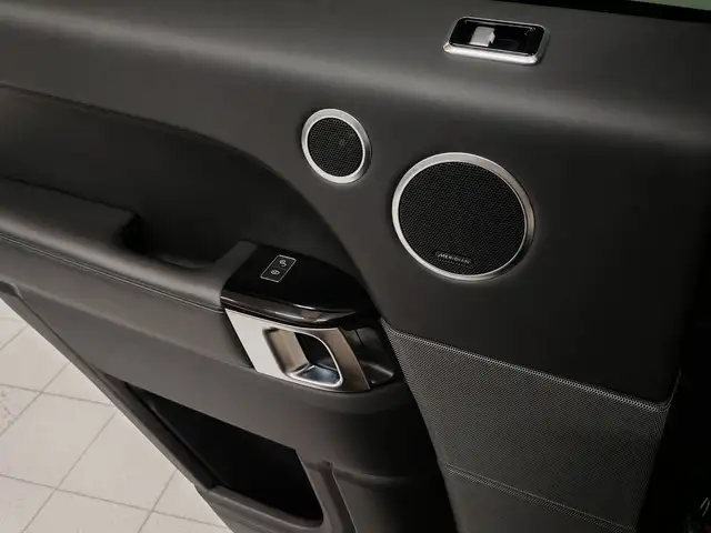 Land Rover Range Rover Sport view 21