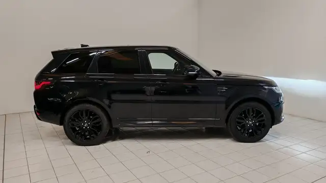Land Rover Range Rover Sport view 6