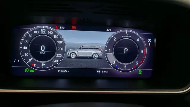 Land Rover Range Rover Sport view 10