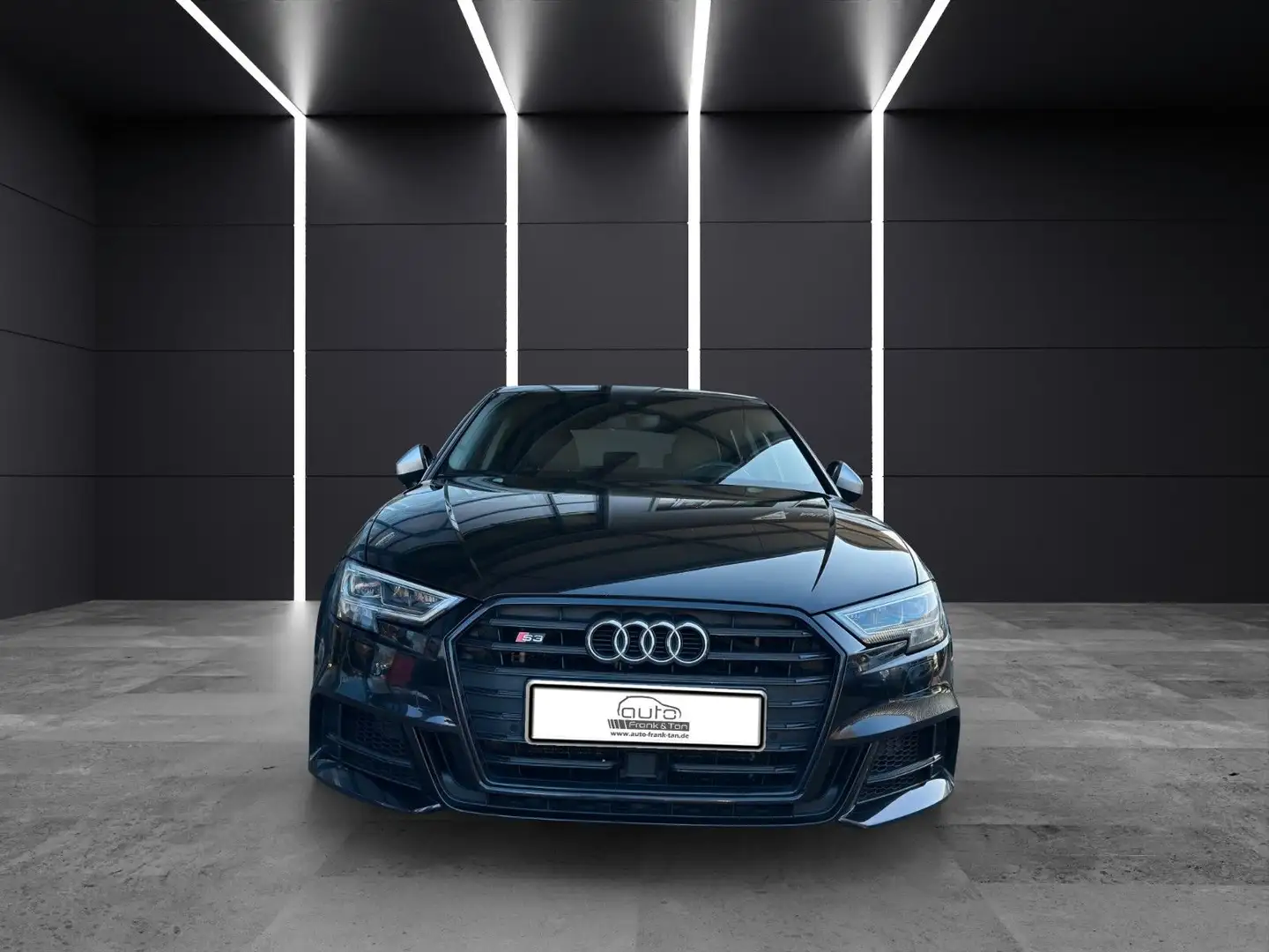 Audi S3 Sportback 2.0 TFSI quattro LED*B&O*Shz*Pano Schwarz - 2