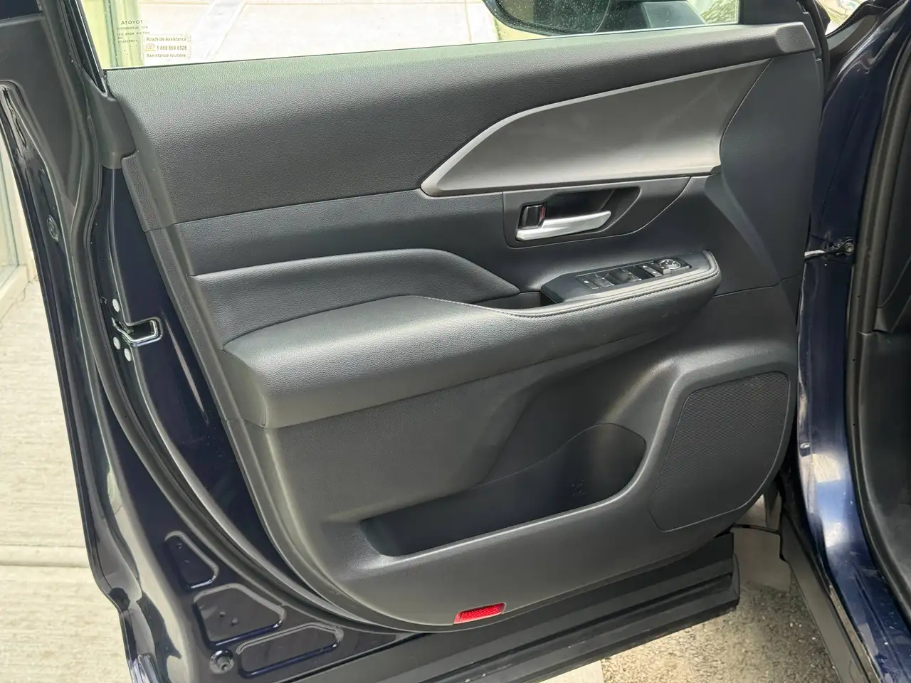 Toyota Grand Highlander fotografie Toyota Grand Highlander