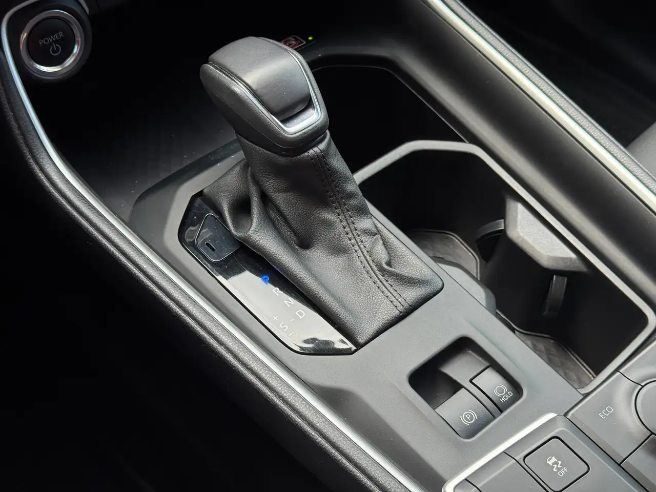 Toyota Grand Highlander fotografie Toyota Grand Highlander