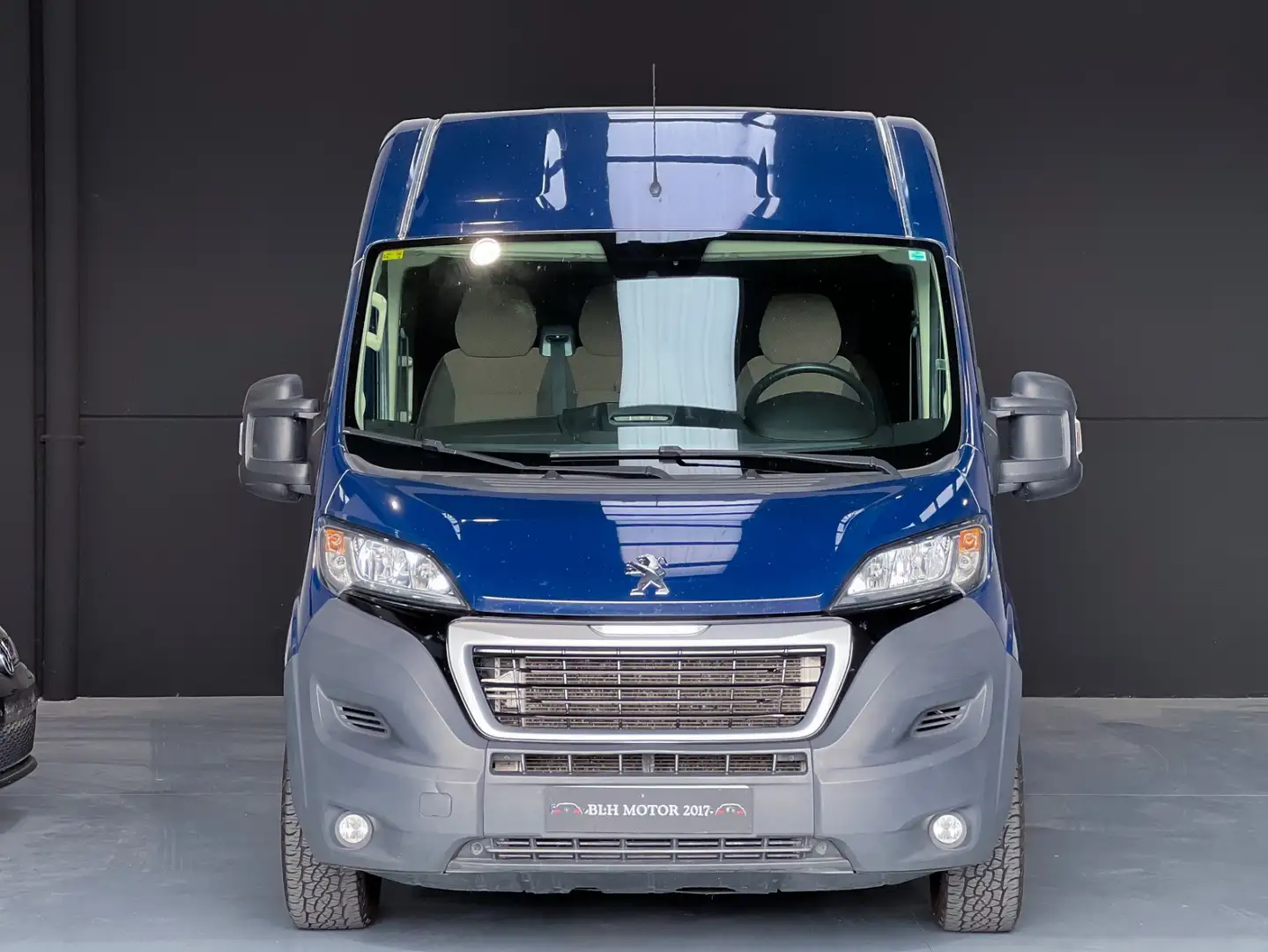 Peugeot Boxer Minibus 2.2HDI 333 L2H2 150 Blauw - 2