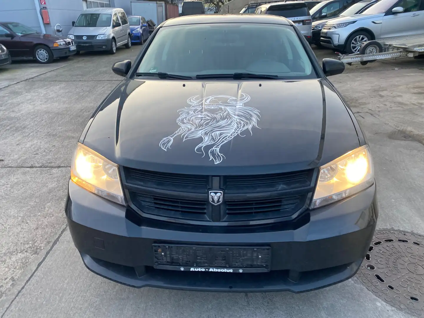Dodge Avenger SE - 2