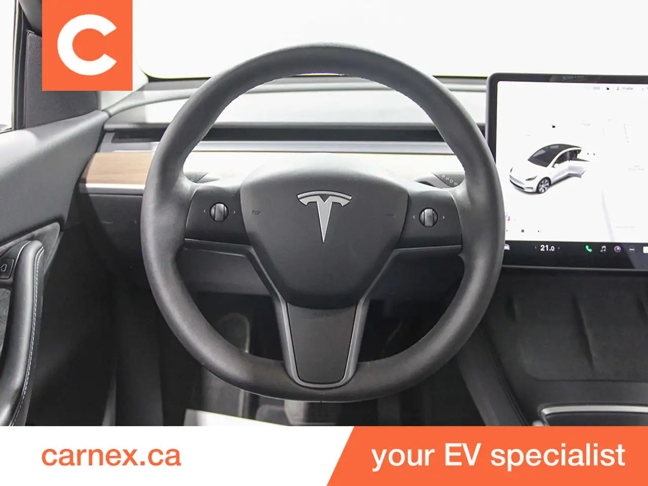 Tesla Model Y снимка Tesla Model Y