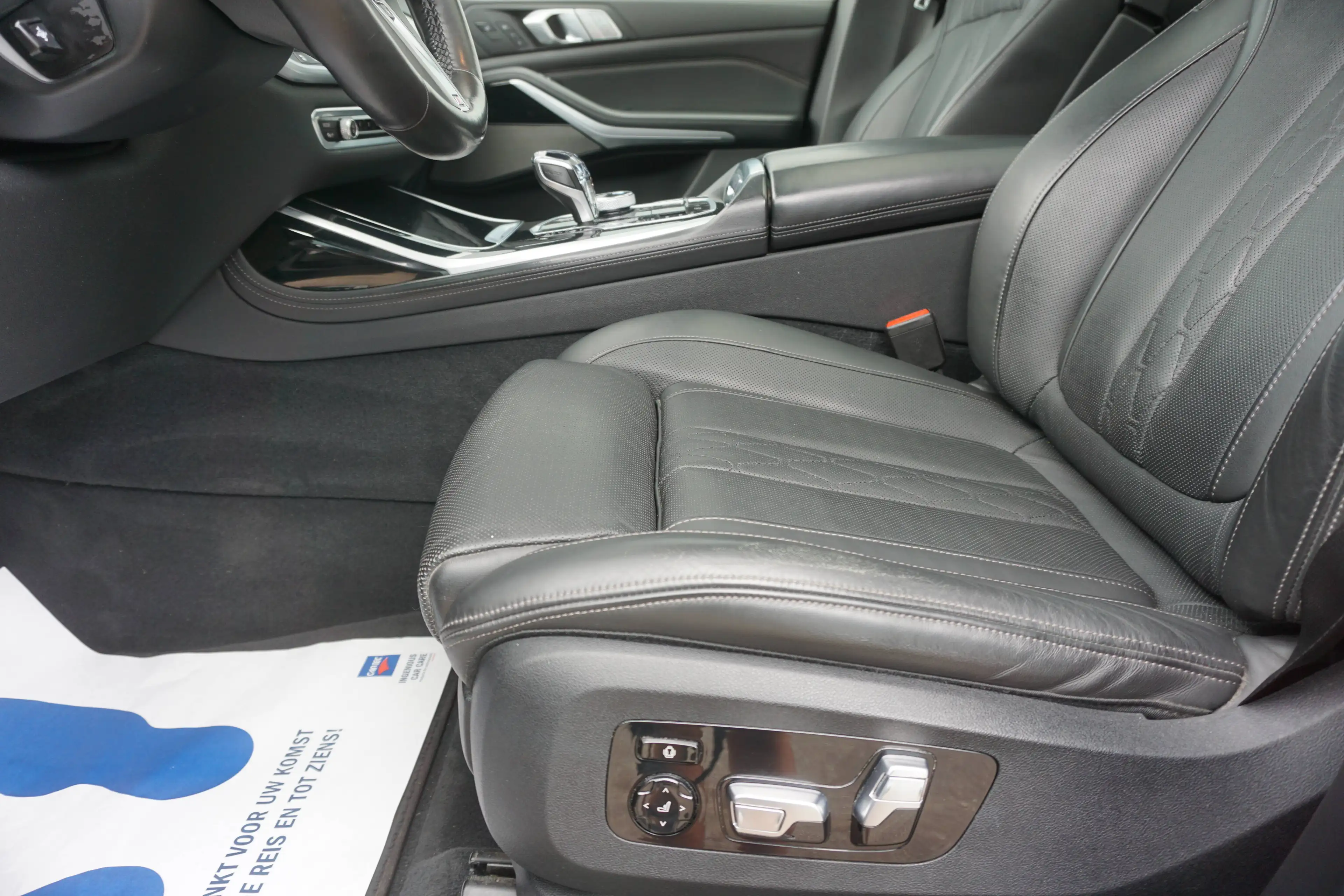 BMW X7 X7 3.0 dA xDrive40 MHEV - M Pack-Laser-Pano-Leder-360c-Keyless-Head Up-Garantie — photo 7