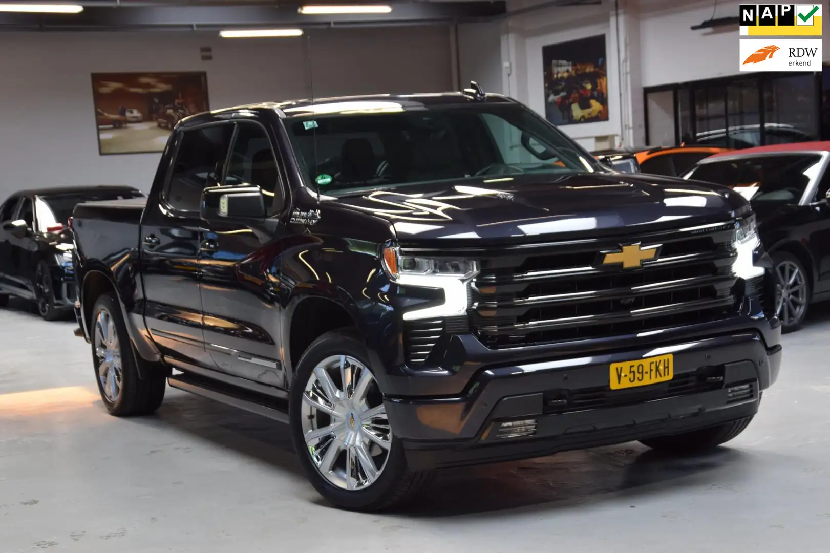 Chevrolet Silverado CHEVROLET 1500 V8 6.2ltr LPG Panorama-dak BPM-vrij Azul - 1