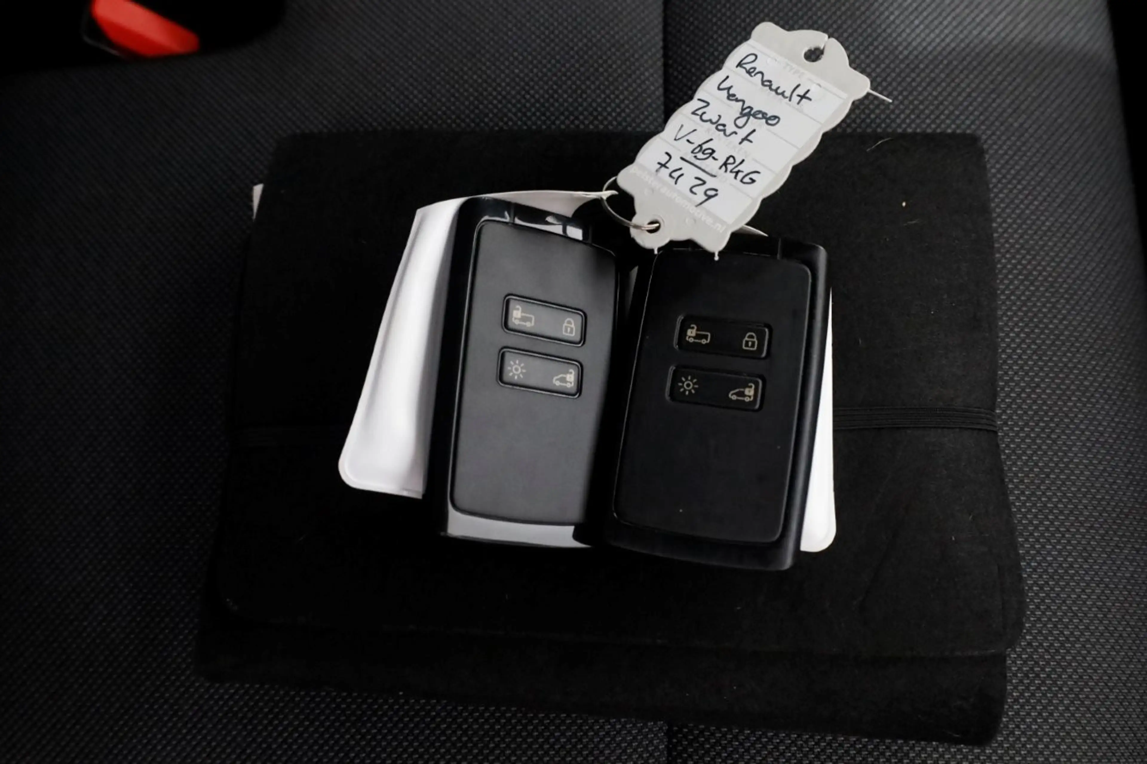 Renault Kangoo 1.3 TCe 130pk Benzine Automaat Luxe Airco/Navi/Cam — photo 6