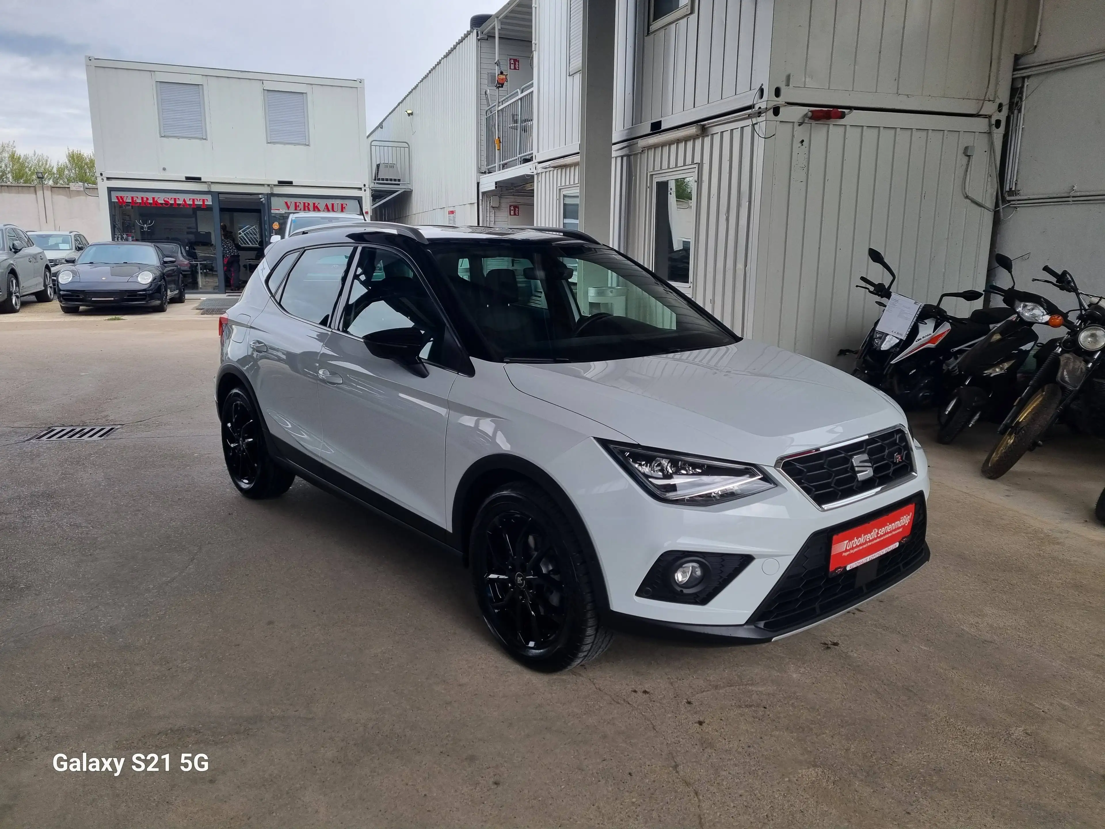 SEAT Arona 1,0 FR Austria Edition - Topzustand! — photo 3
