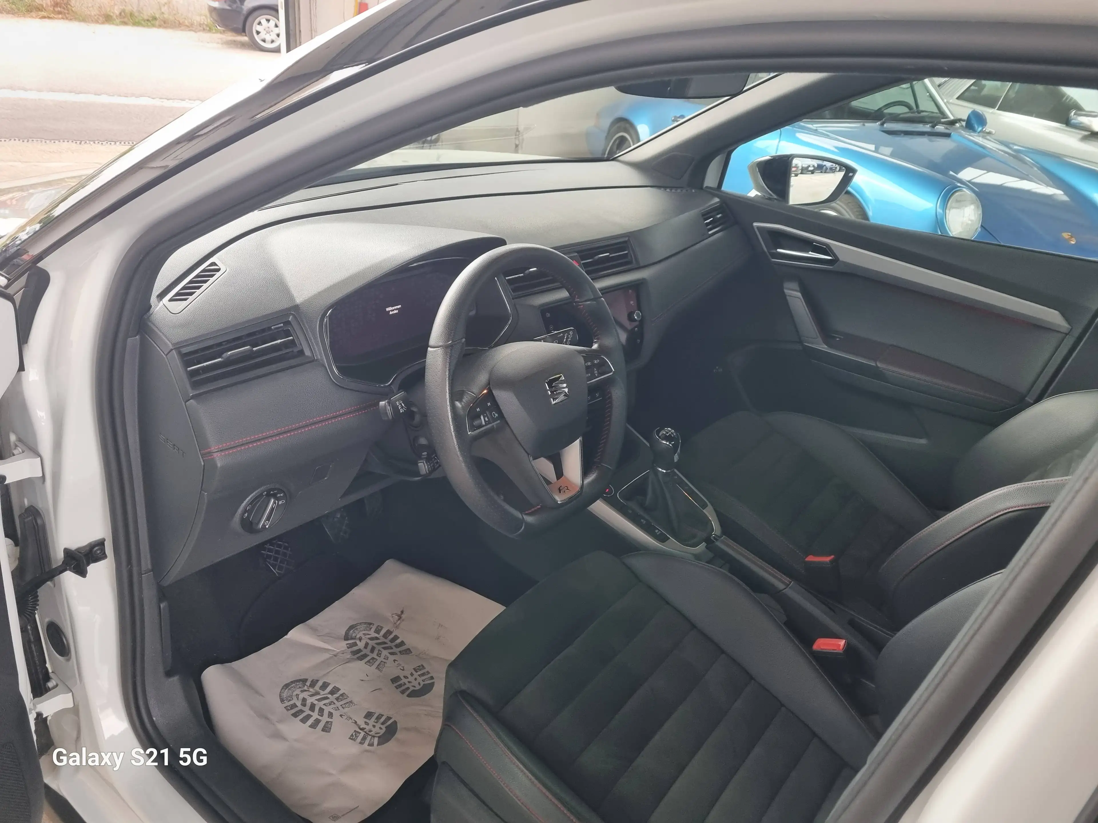 SEAT Arona 1,0 FR Austria Edition - Topzustand! — photo 12