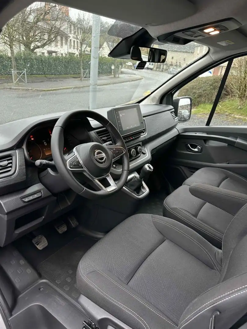 Nissan Primastar Combi L2H1 Tekna 2.0 dCi 150 cv Grey - 2