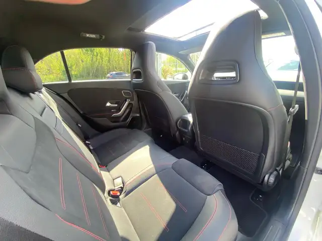Mercedes-Benz A Class view 10