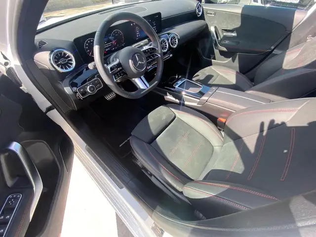 Mercedes-Benz A Class view 7