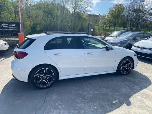 Mercedes-Benz A Class view 13