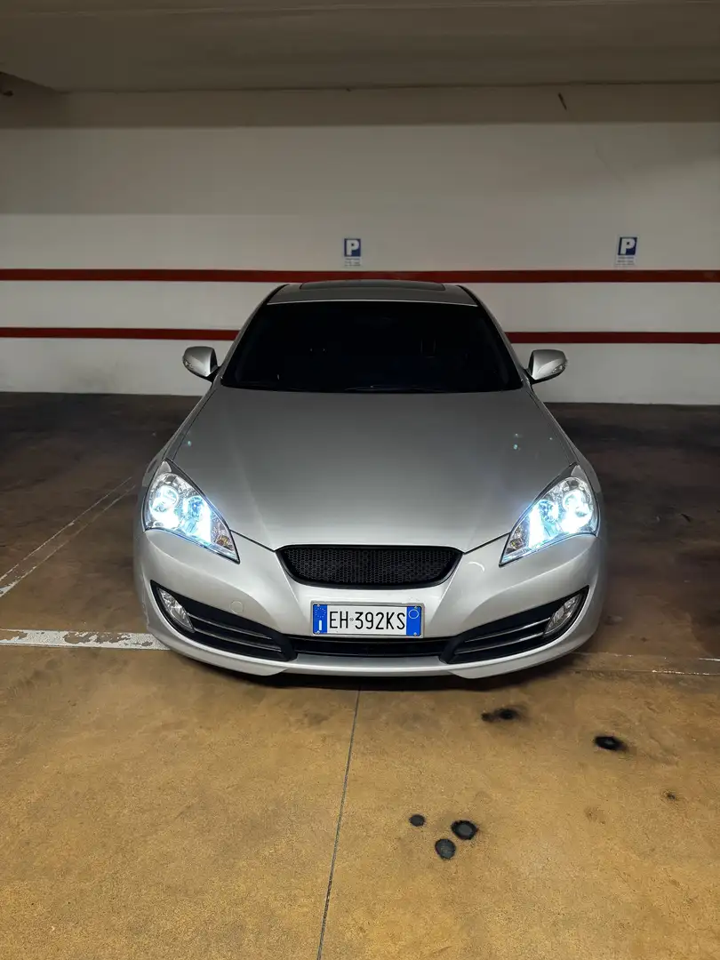 Hyundai Genesis Coupe full optional Argintiu - 1