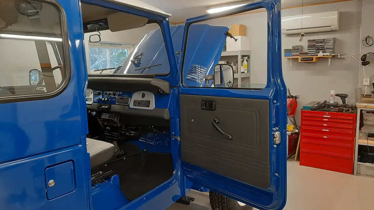 Toyota Land Cruiser BJ42, foto 12
