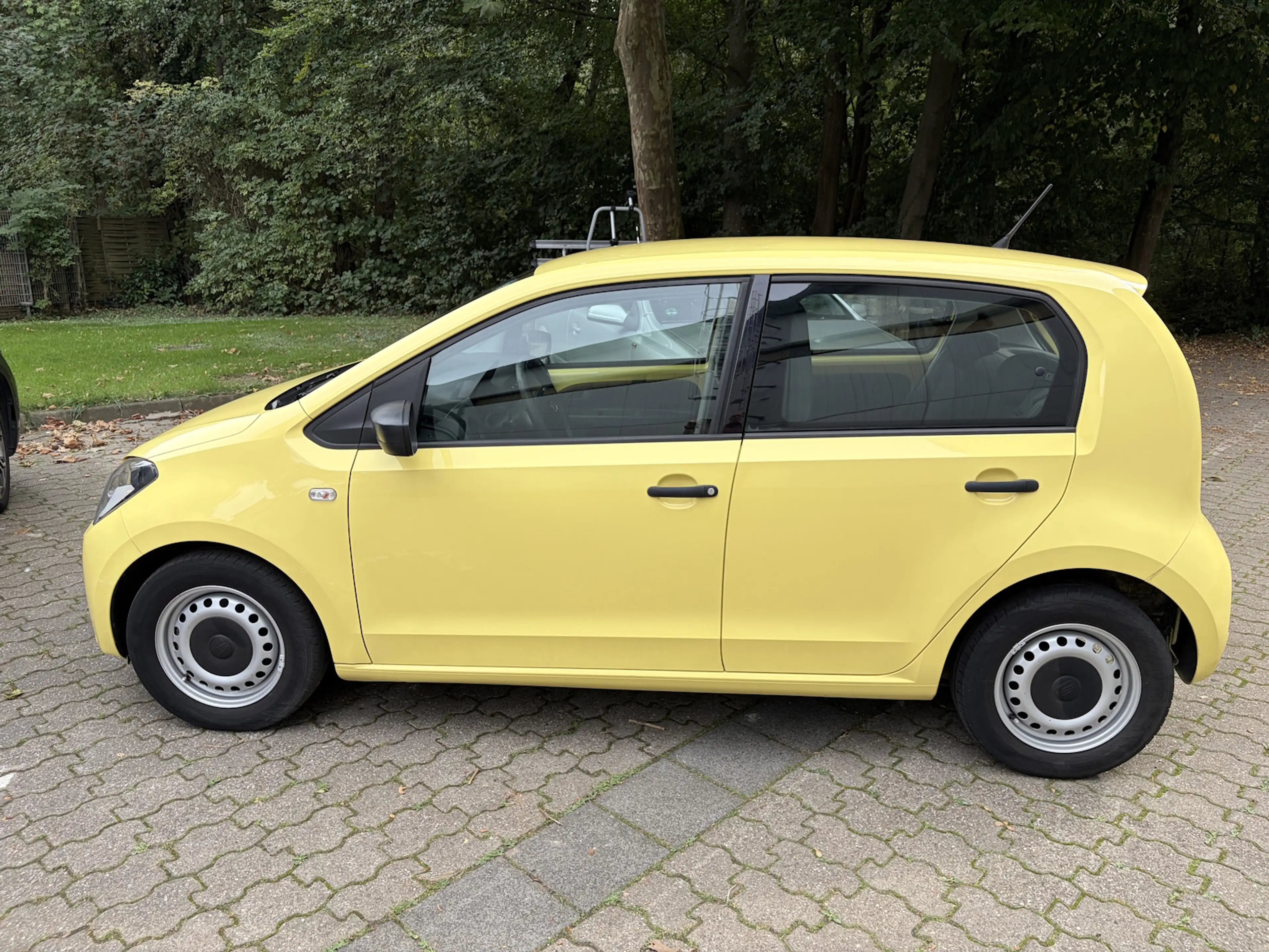 SEAT Mii Mii 1.0 Ecomotive Reference 4You — photo 3