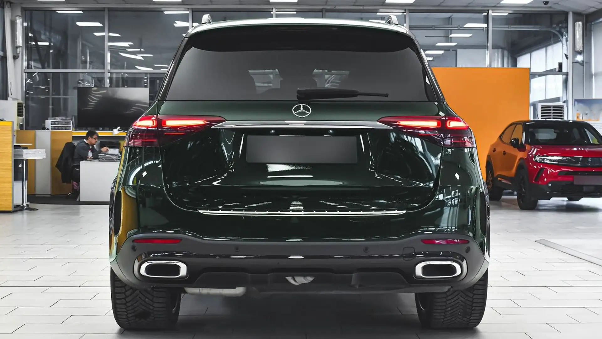 Mercedes-Benz GLE 450 d AMG Line EQ Boost 4MATIC Grün - 2