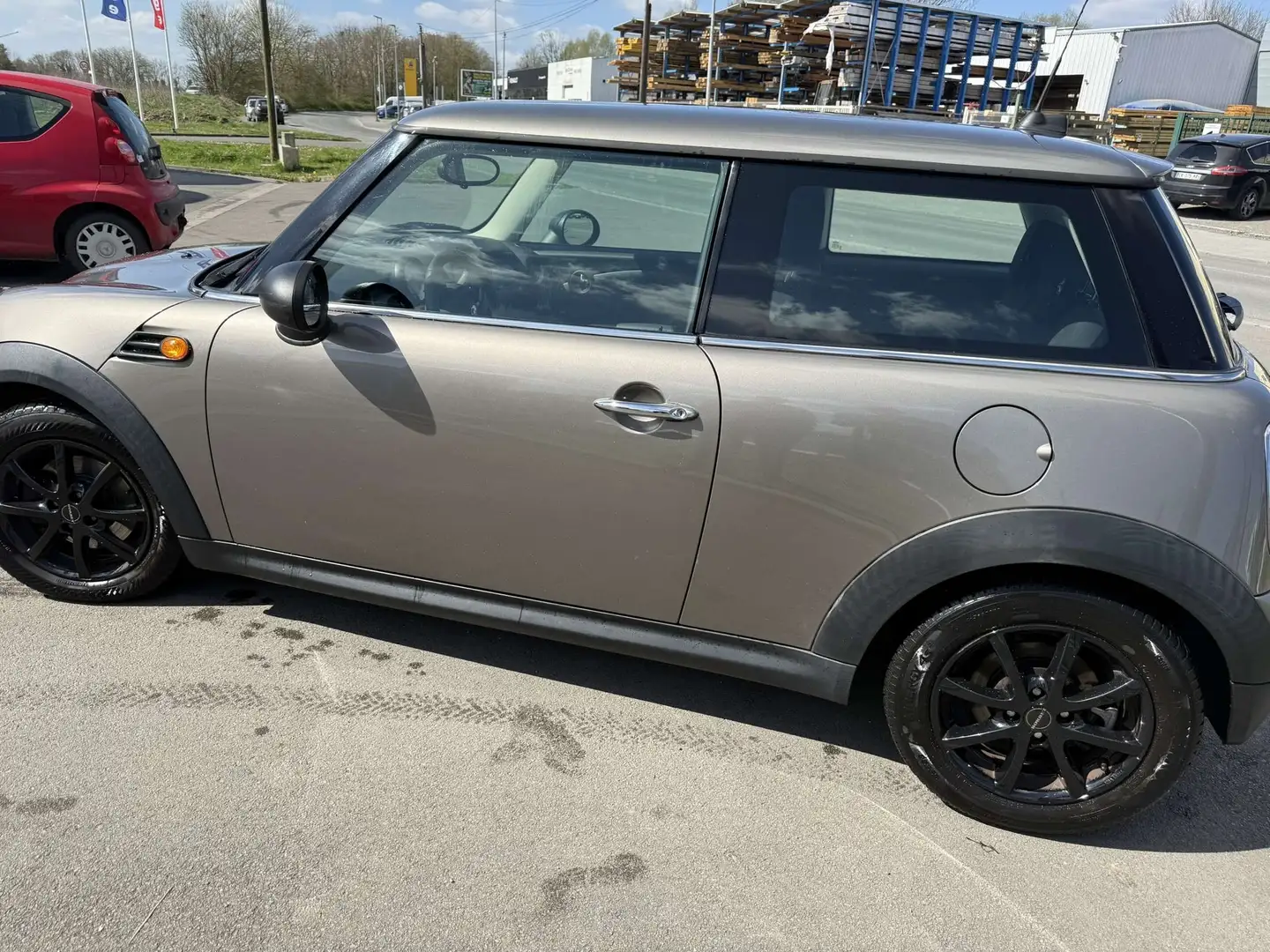 MINI Cooper Bronze - 2
