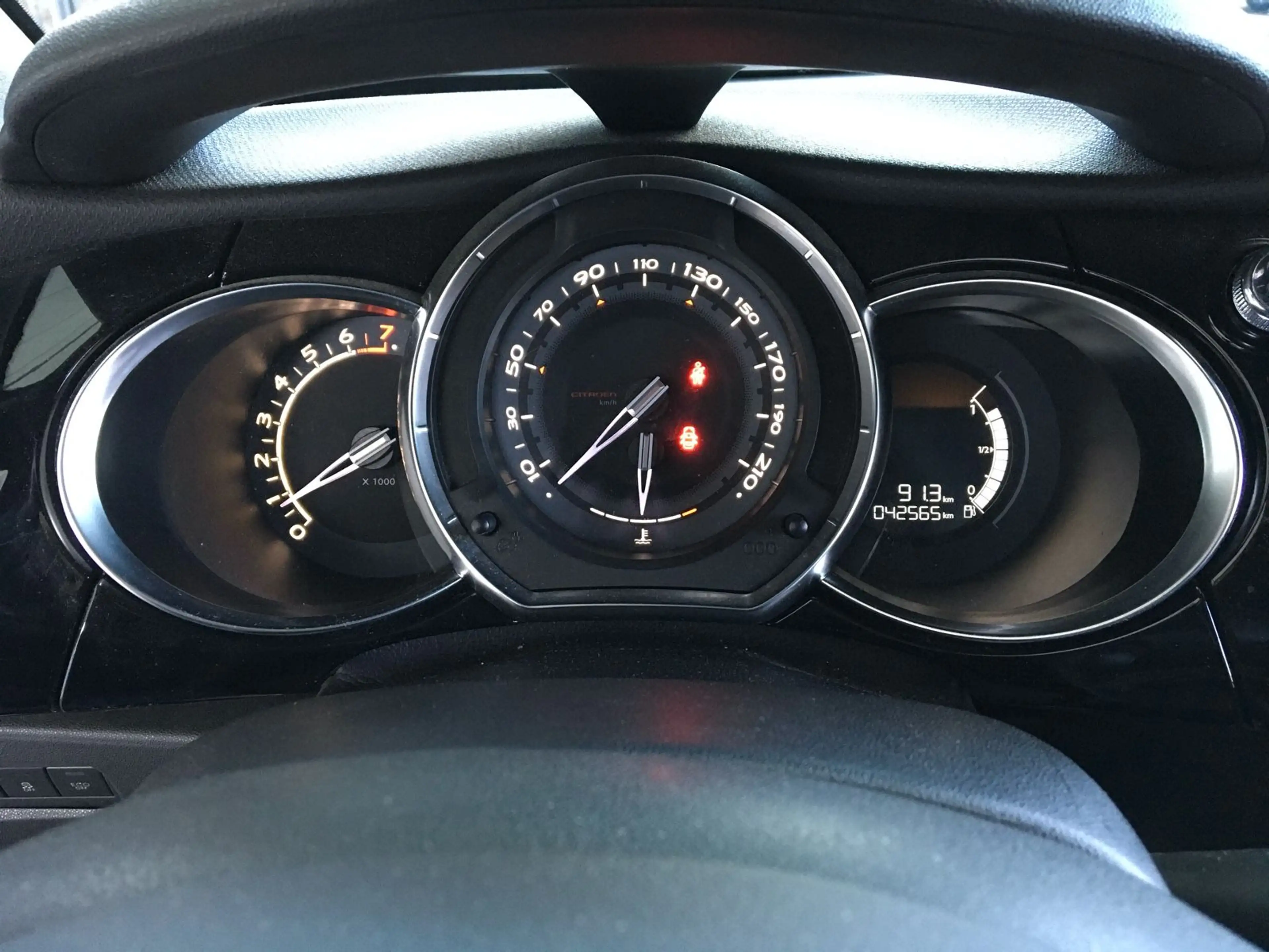 Citroen DS3 SportChic/42Tkm/Navi/LED/Tempo/PDC/Allwetter — photo 12