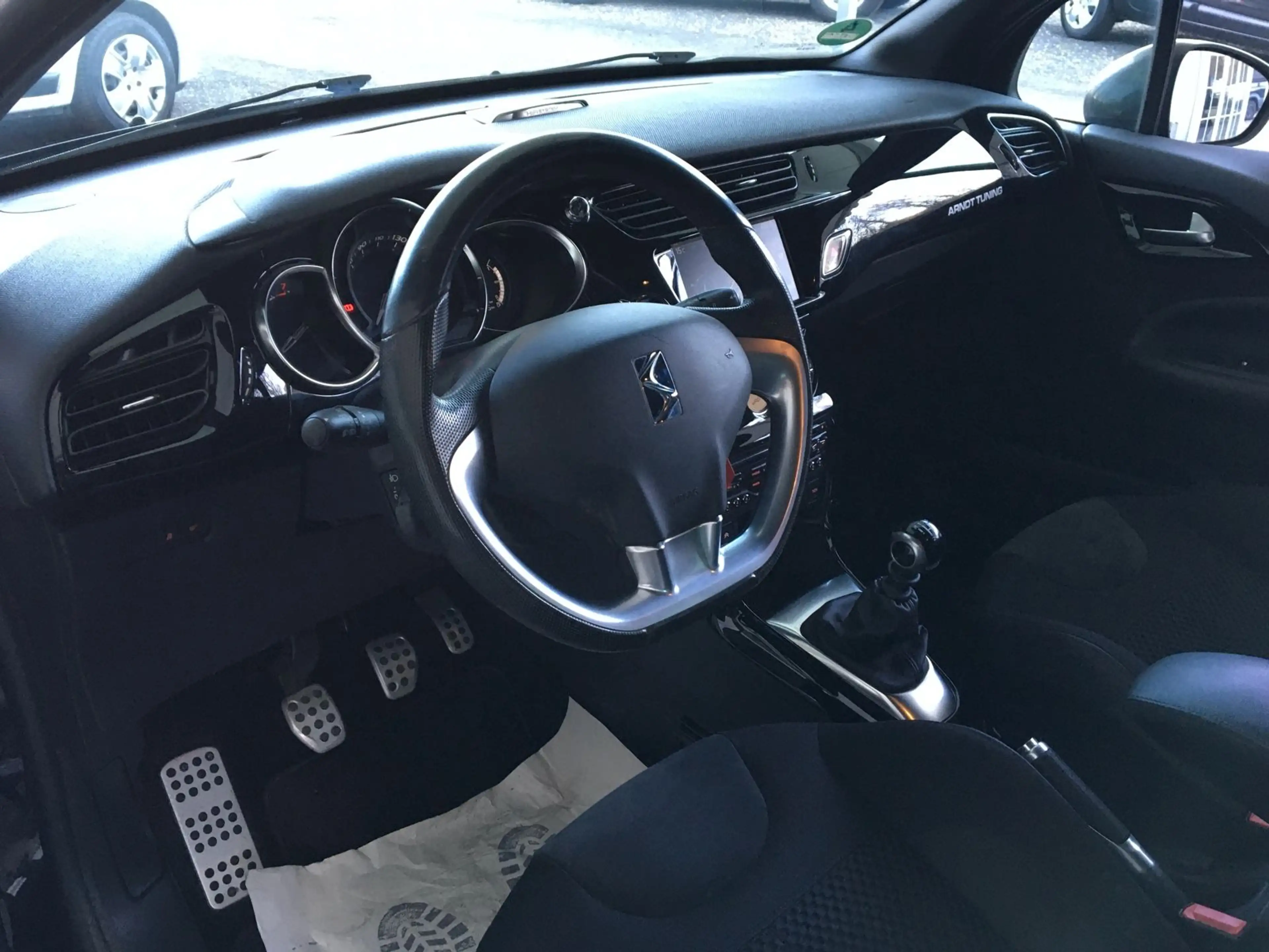 Citroen DS3 SportChic/42Tkm/Navi/LED/Tempo/PDC/Allwetter — photo 11