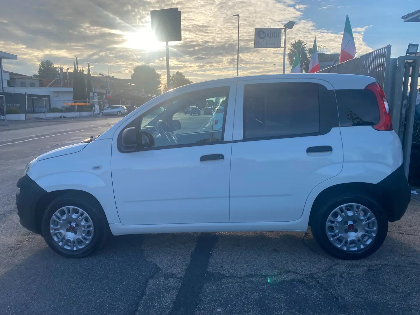 Fiat Panda VAN 1.0 Hybrid AUTOCARRO 2posti POP - Prezzo Reale Bianco - 2