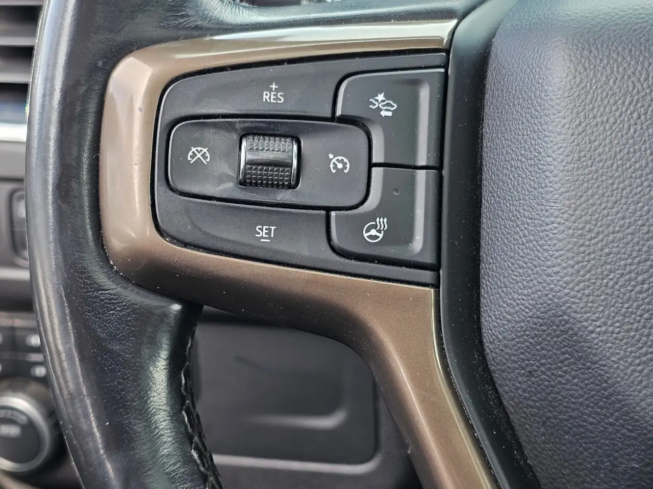 Chevrolet Tahoe снимка Chevrolet Tahoe