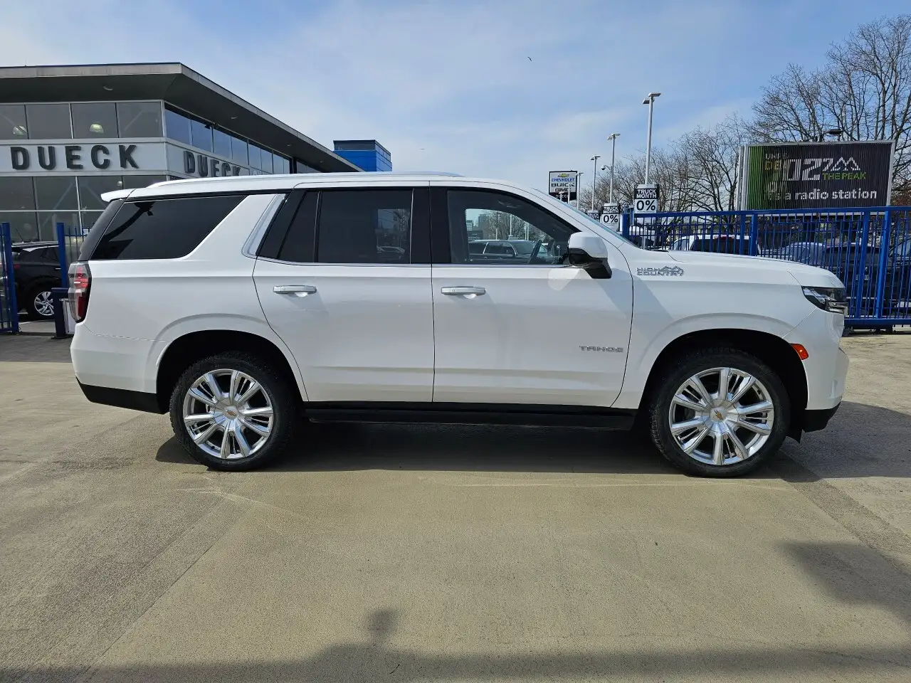 Chevrolet Tahoe снимка Chevrolet Tahoe