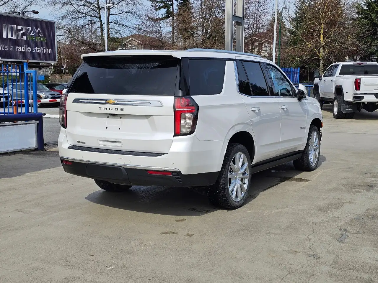 Chevrolet Tahoe снимка Chevrolet Tahoe