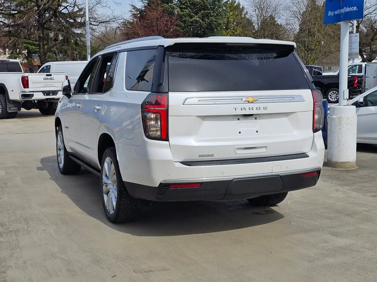 Chevrolet Tahoe снимка Chevrolet Tahoe