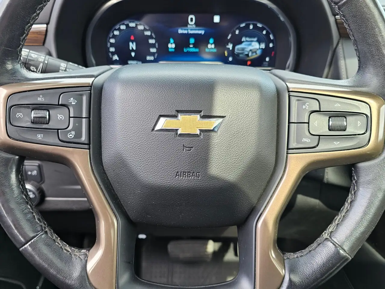 Chevrolet Tahoe снимка Chevrolet Tahoe