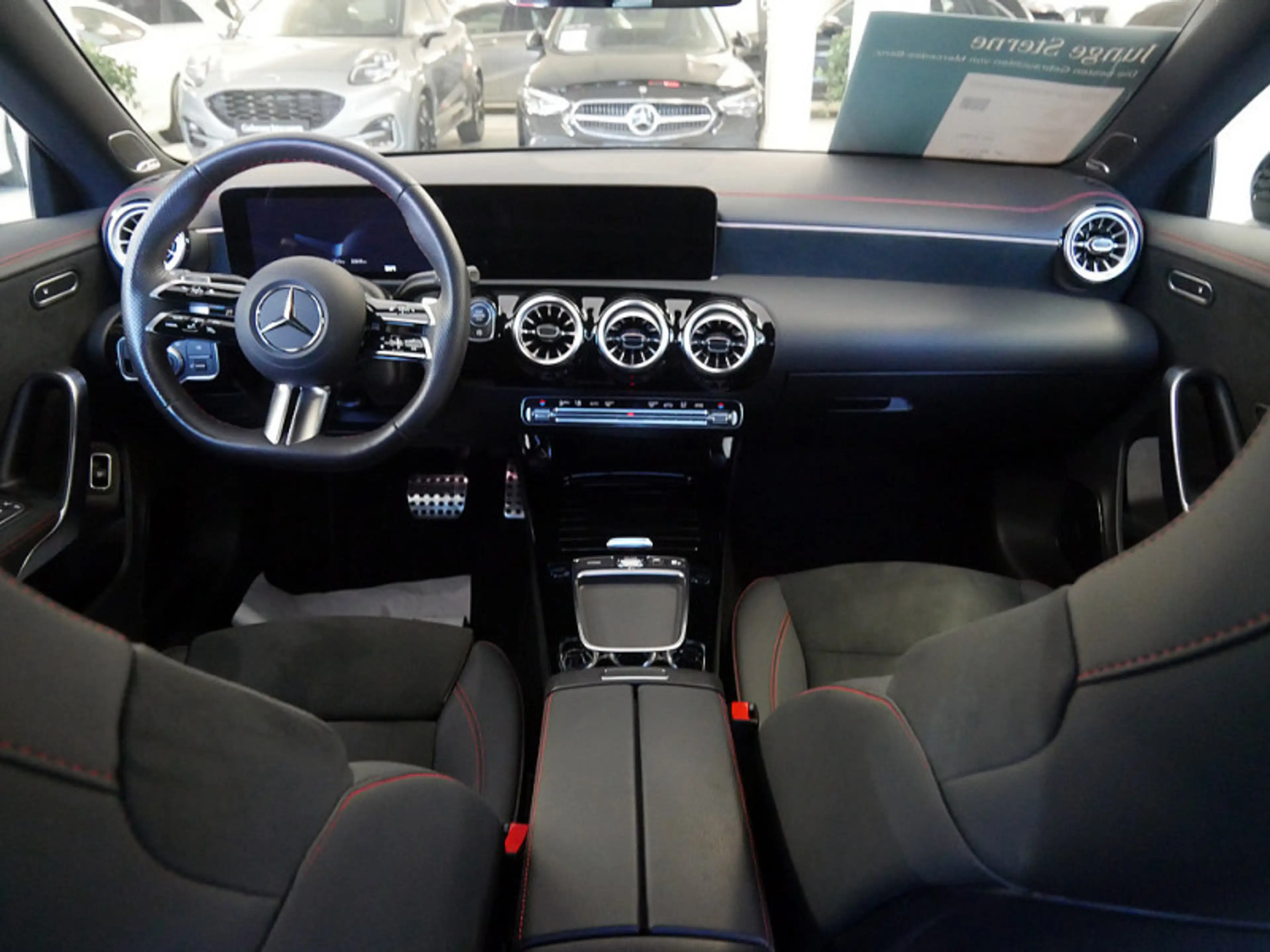 Mercedes-Benz CLA 200 d Coupé , AMG BURM NIGHT PREMIUM DISTR — photo 10