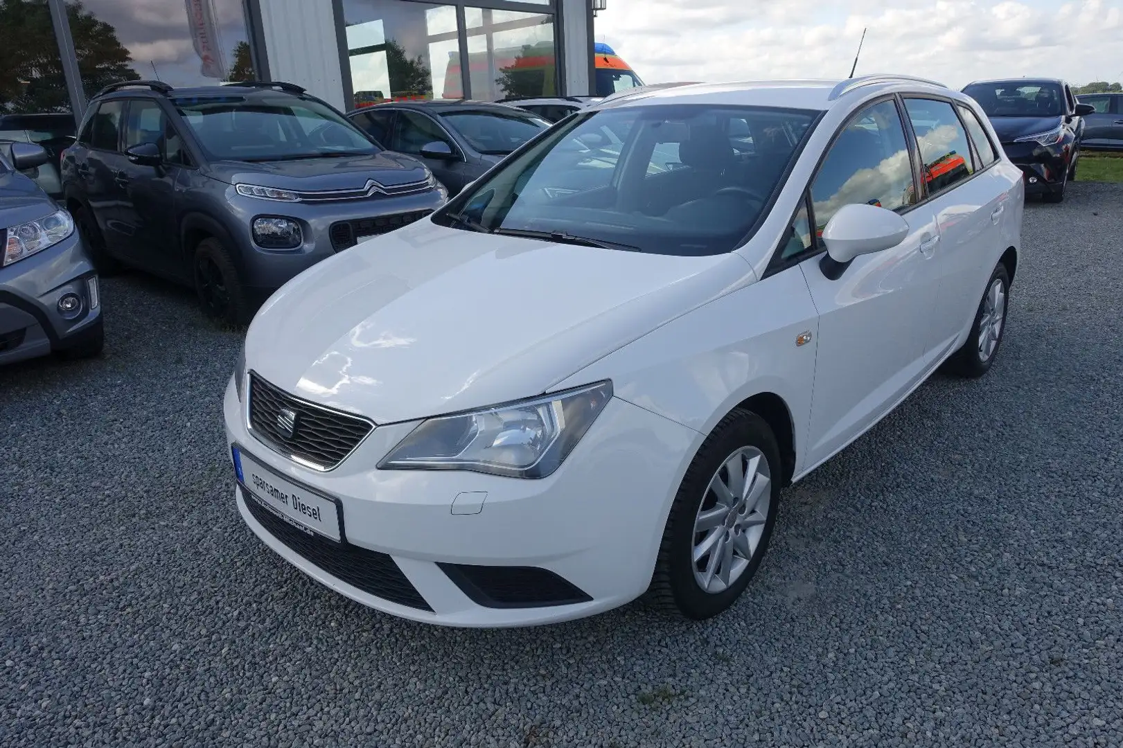 SEAT Ibiza 1.6 TDI KLIMAAUT SITZH Insp+Zahnr+TÜV Neu Weiß - 2