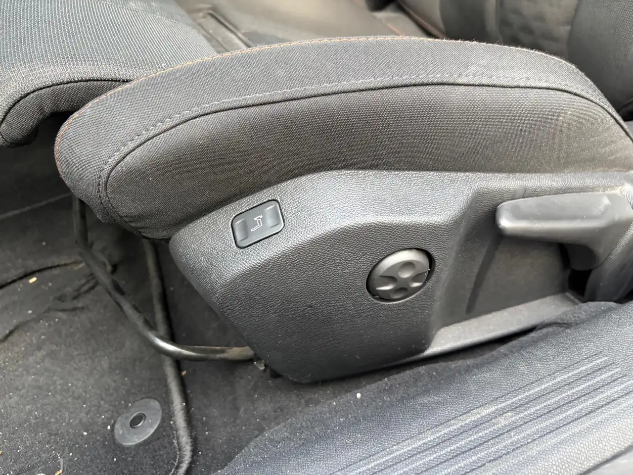 Peugeot 508 SW 1.2 PureTech Active Pack Business 12