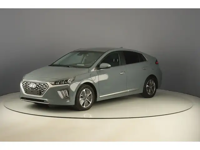 Hyundai IONIQ 1.6 Plug-In Hybrid 141pk Shine