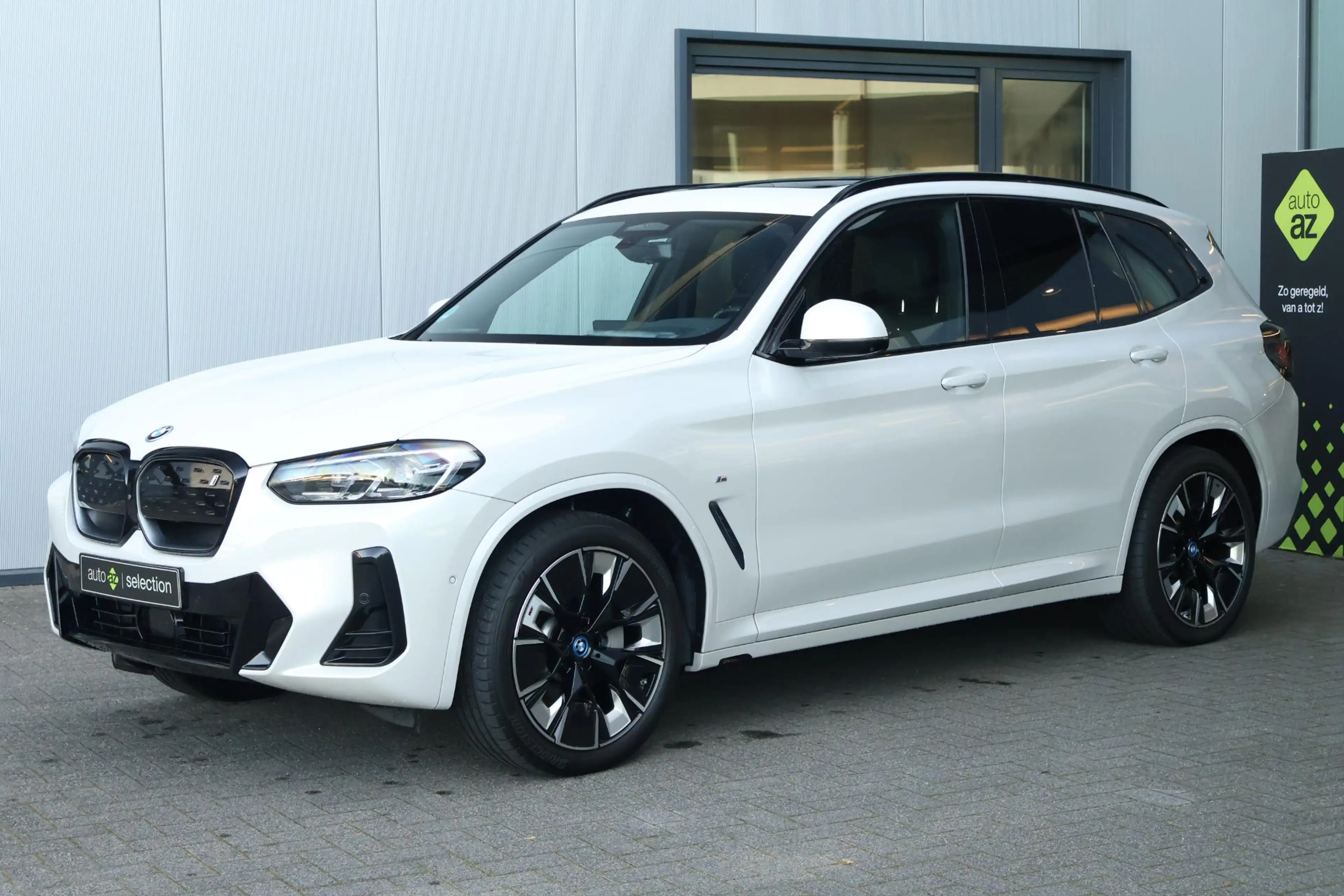 BMW iX3 High Executive 80 kWh / M-sport / Harman Kardon / — photo 7